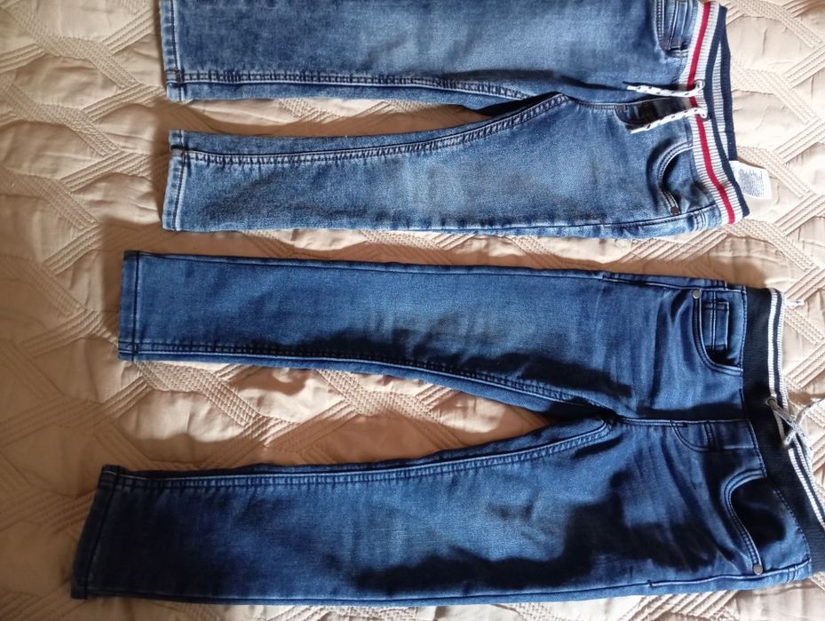 Pantaloni C&A se jeanși dublați 110 și 116 baieti