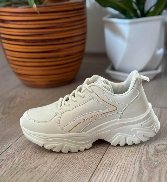 Маратонки кожени  в бяло и кафяво