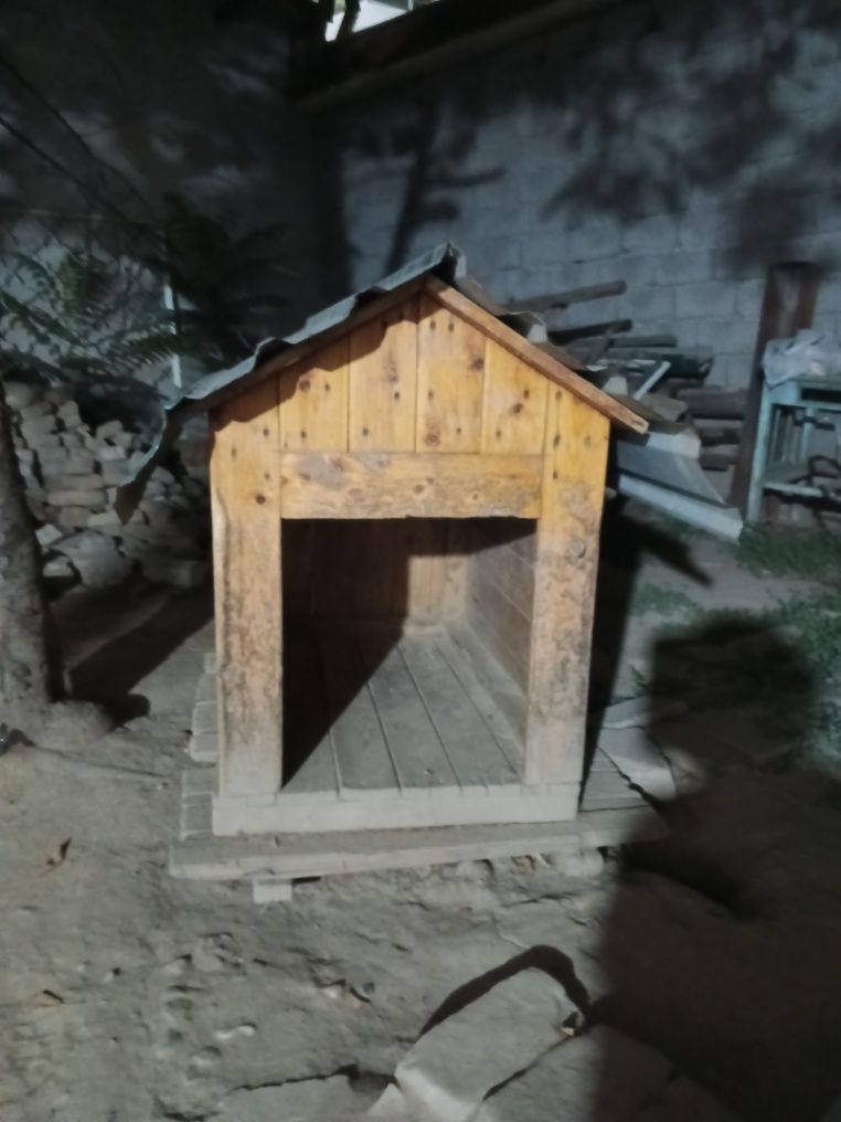 Будка для средней собаки