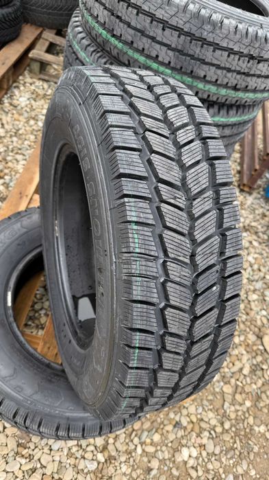 Cauciucuri 225 70 15 C Radburg AGIS SNOW ICE M+S  dot2025