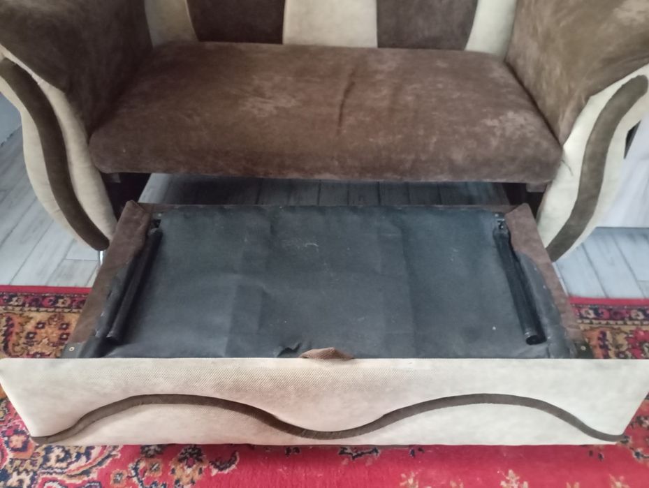 Продам диван б/у