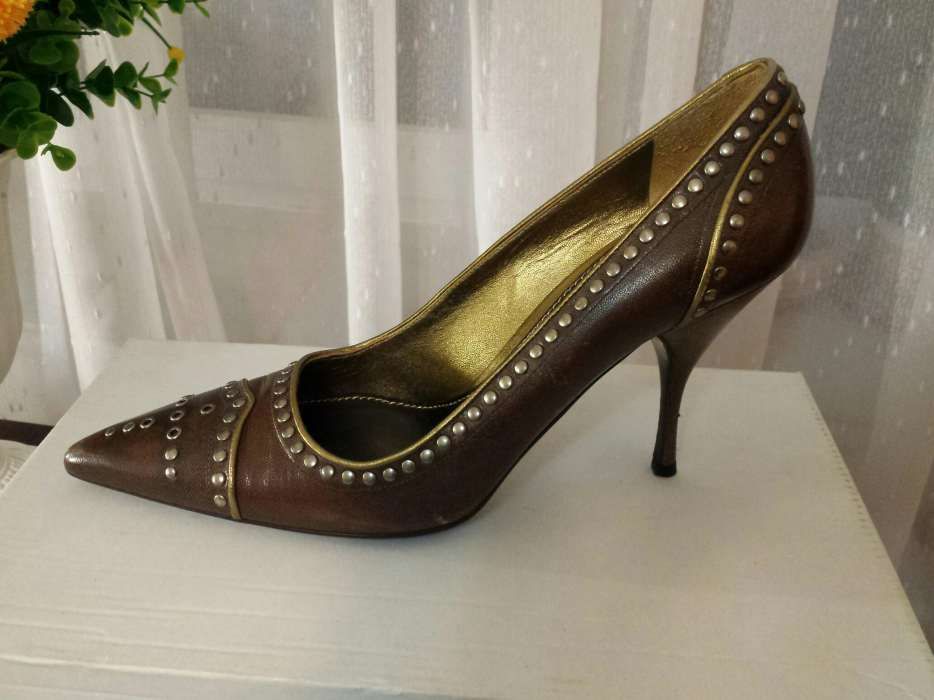 Pantofi Prada autentici marimea 39,5