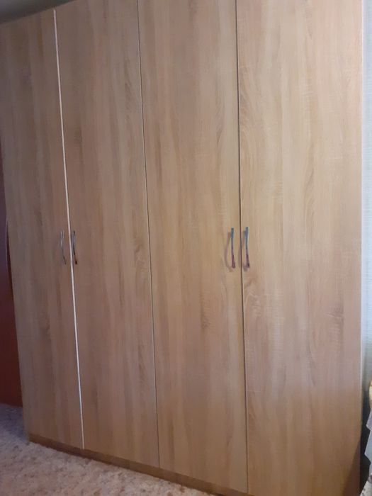 Продам шкаф в отличном состоянии