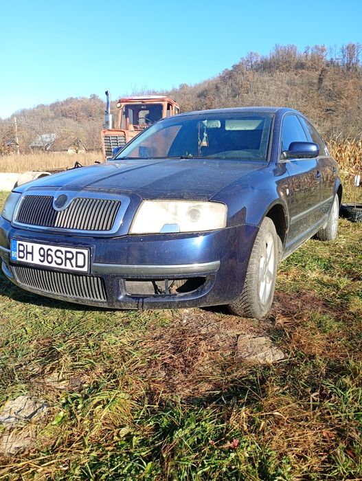 Vând Skoda superb