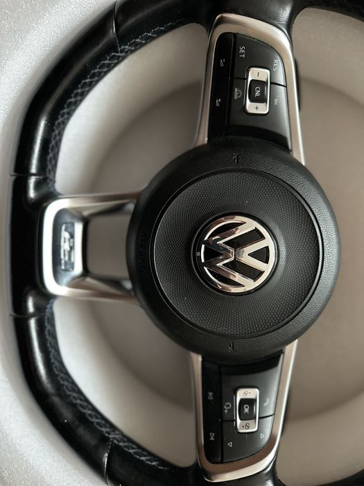 Мултифунционален волан от голф 7R