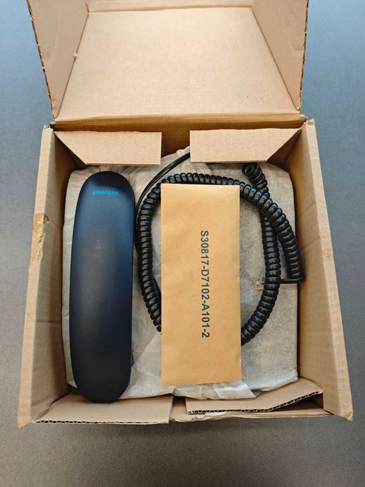 Siemens Optipoint 500 Standard: системен цифров телефон с дисплей