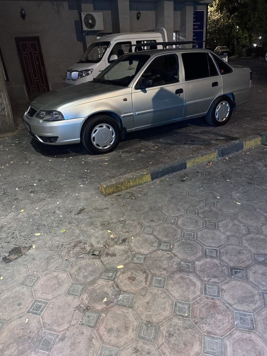 Нехиа 2 сотилади 16 двигател 2009 йил