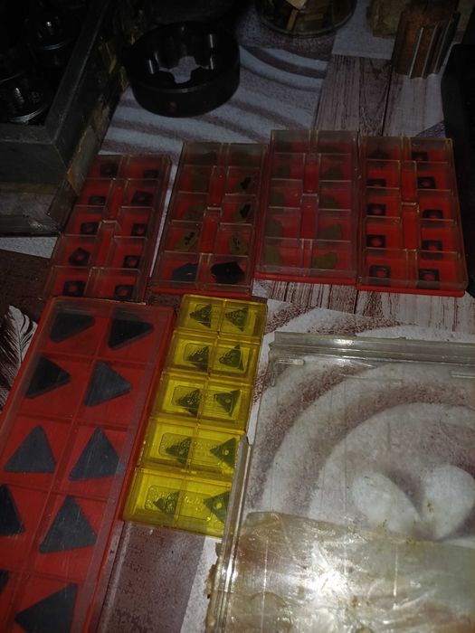 Cutite,pastile,freze strung