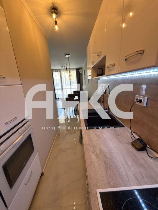 Тристаен обзаведен апартамент в кв. Овча купел 1