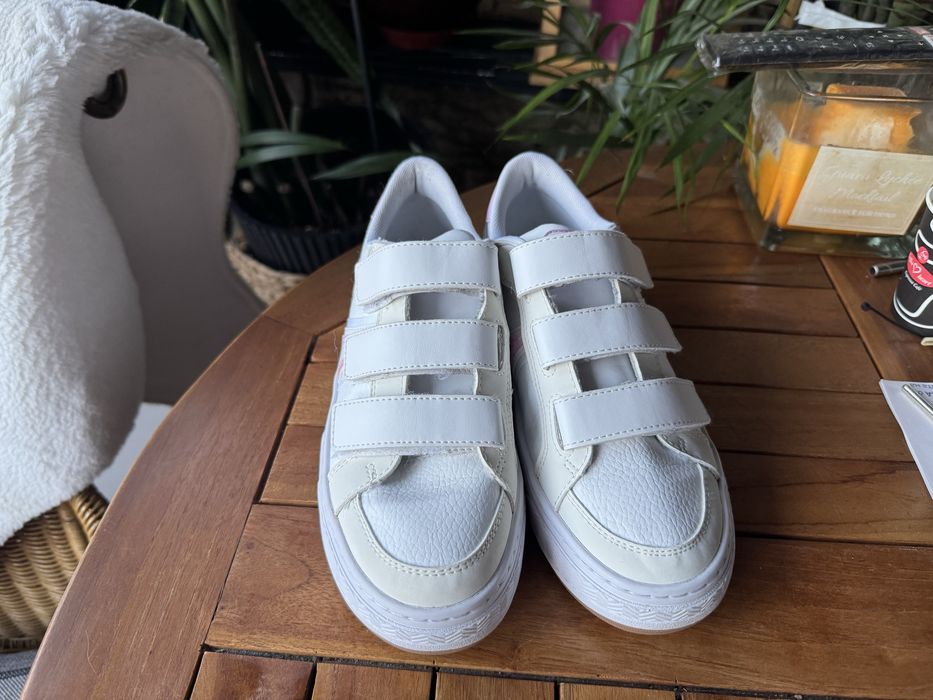 Маратонки. Lacoste 37 номер