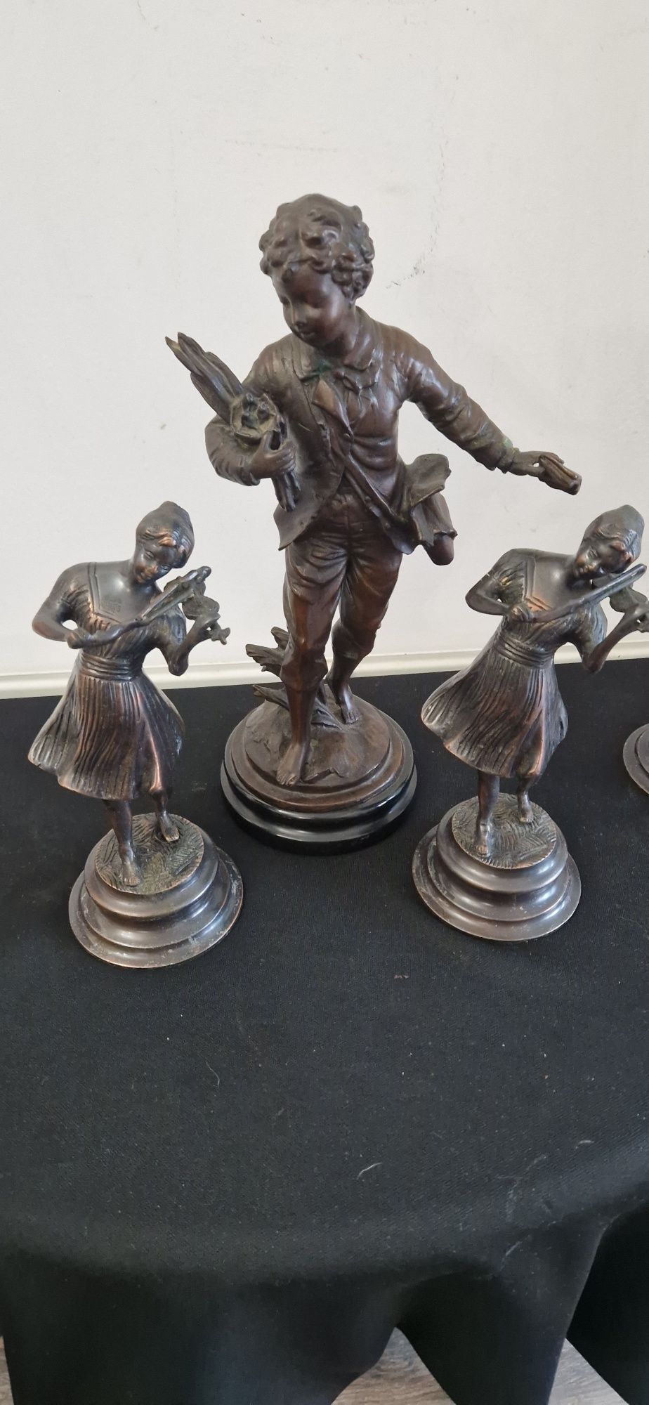 Statueta veche bronz