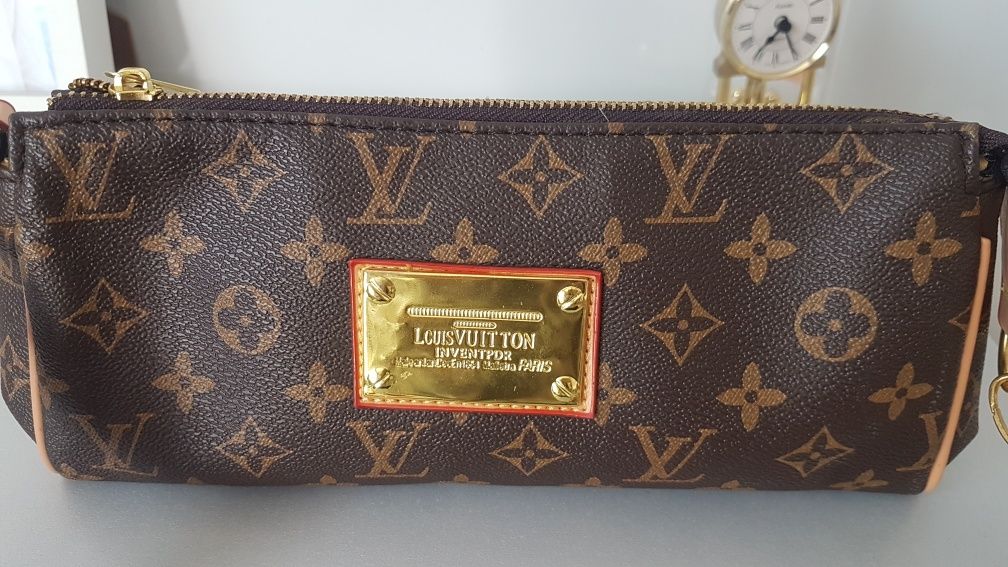 Geanta Louis Vuitton