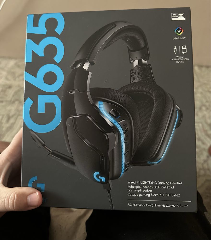 Здравейте, продавам Слушалки Logitech G635