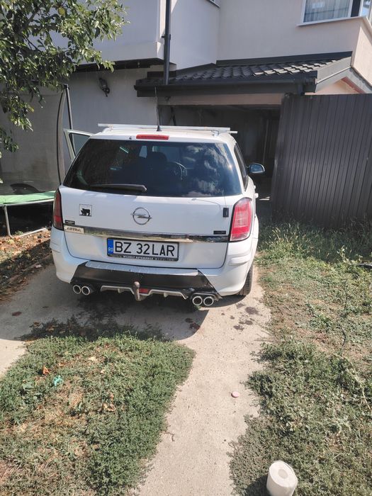 Opel Astra h,1,7 motorină