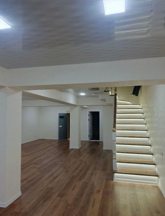 Sotiladi Дом Продаётся Яккасарай махалля Ракат 3 сотки 550м2 3 этажный