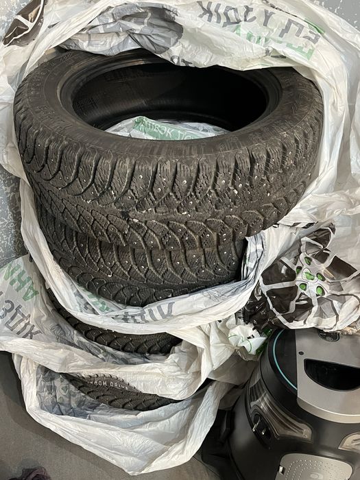 Продаю шины 205/55/16 комплект 2023 года
