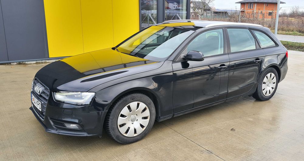 Audi A4 quattro 4x4 2012 2.0 diesel 177 CP inmatriculat TVA deductibil
