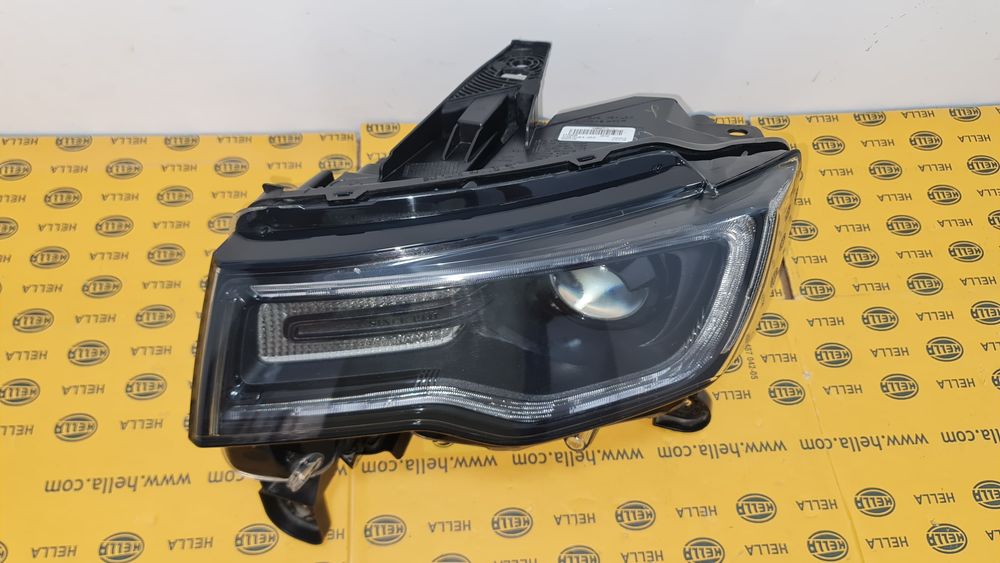 Far full led stanga Jeep Grand Cherokee wk2 complet modul spalator