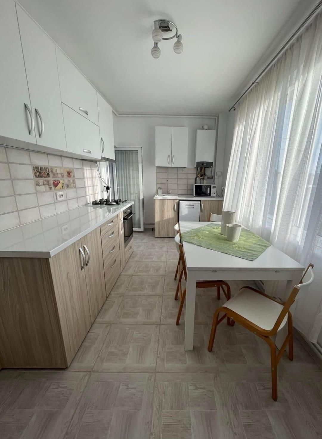 Apartament 2 camere Reghin