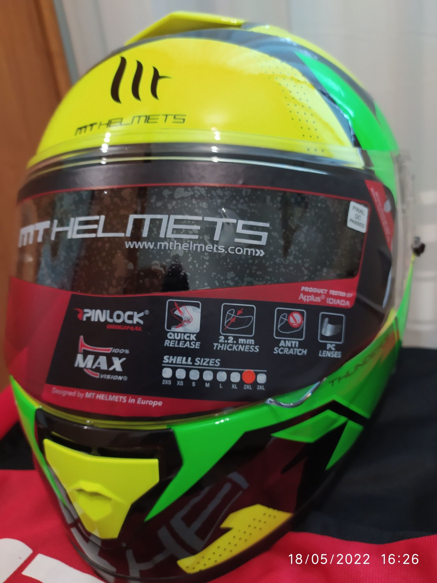 Мотоциклетна каска MT helmets Thunder 3