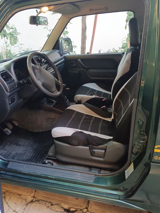 Vând Suzuki jimny