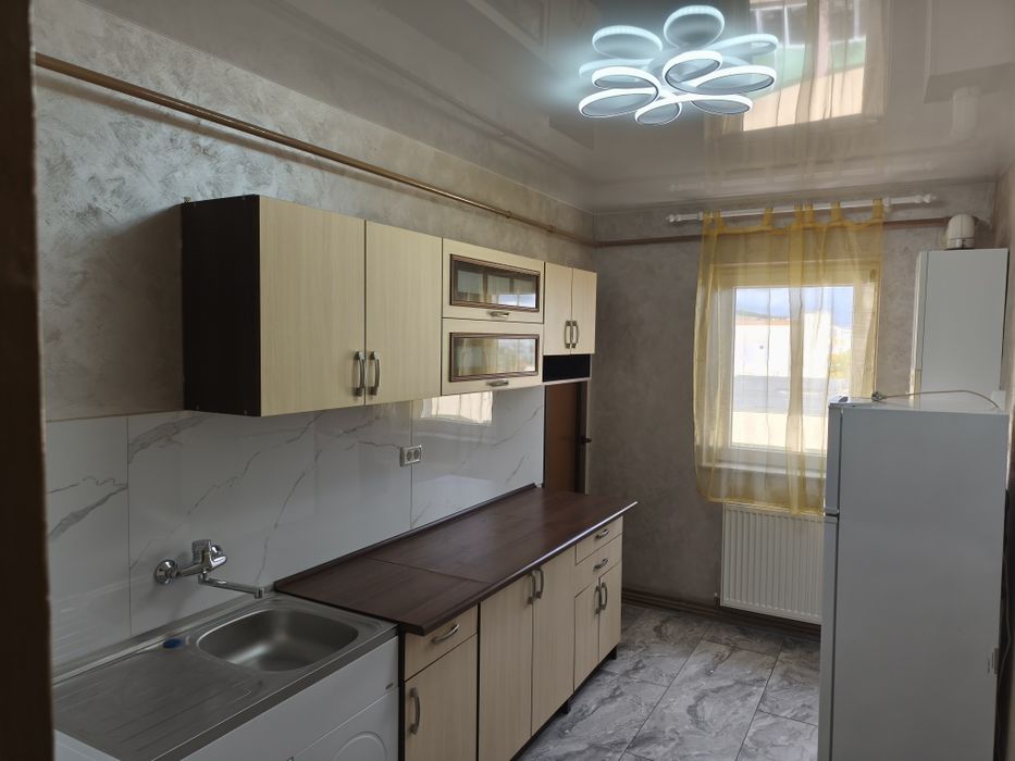 Vând apartament ap cu două camere in cartierul Maguri