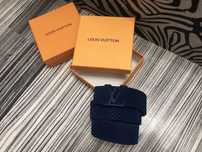 Curea LOUIS VUITTON piele naturală 100% Gravura interior,inscripții LV