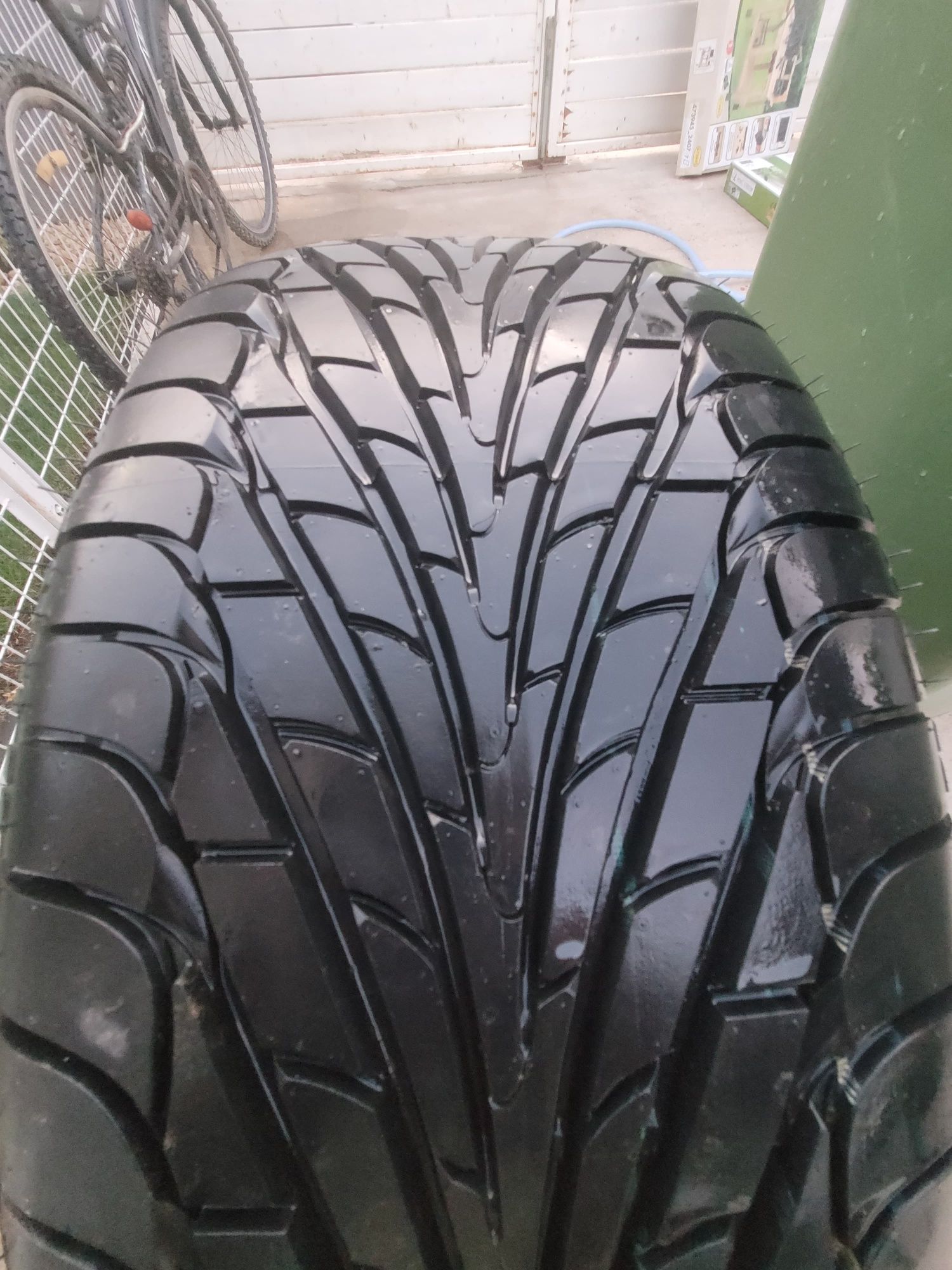Good year 255/55 R19 M+s