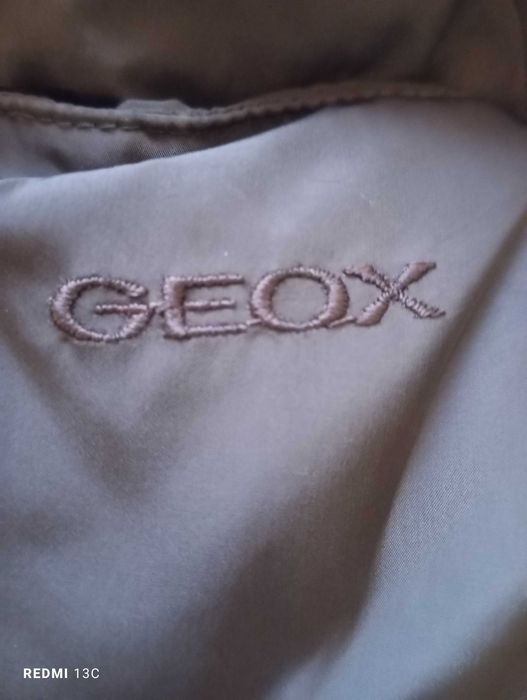 Зимно яке Geox обличани три пъти