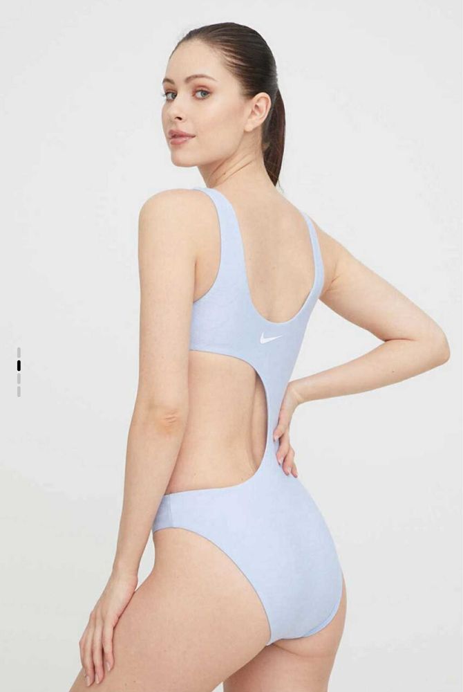 Нов бански Nike xs размер