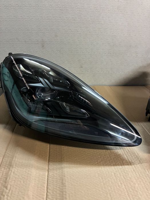 Фарове за Porsche cayenne turbo s