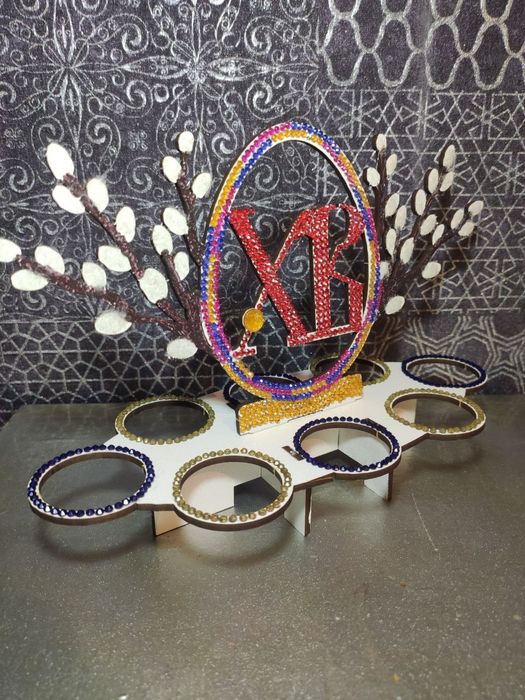 Подставка для пасхальных яиц