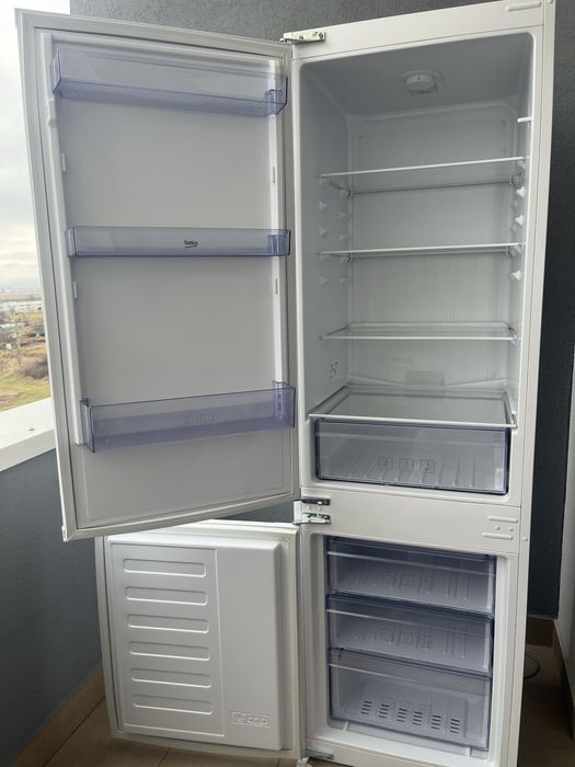 Combina frigorifica frigider Beko BCSA285K2S, 271 l, Clasa A+