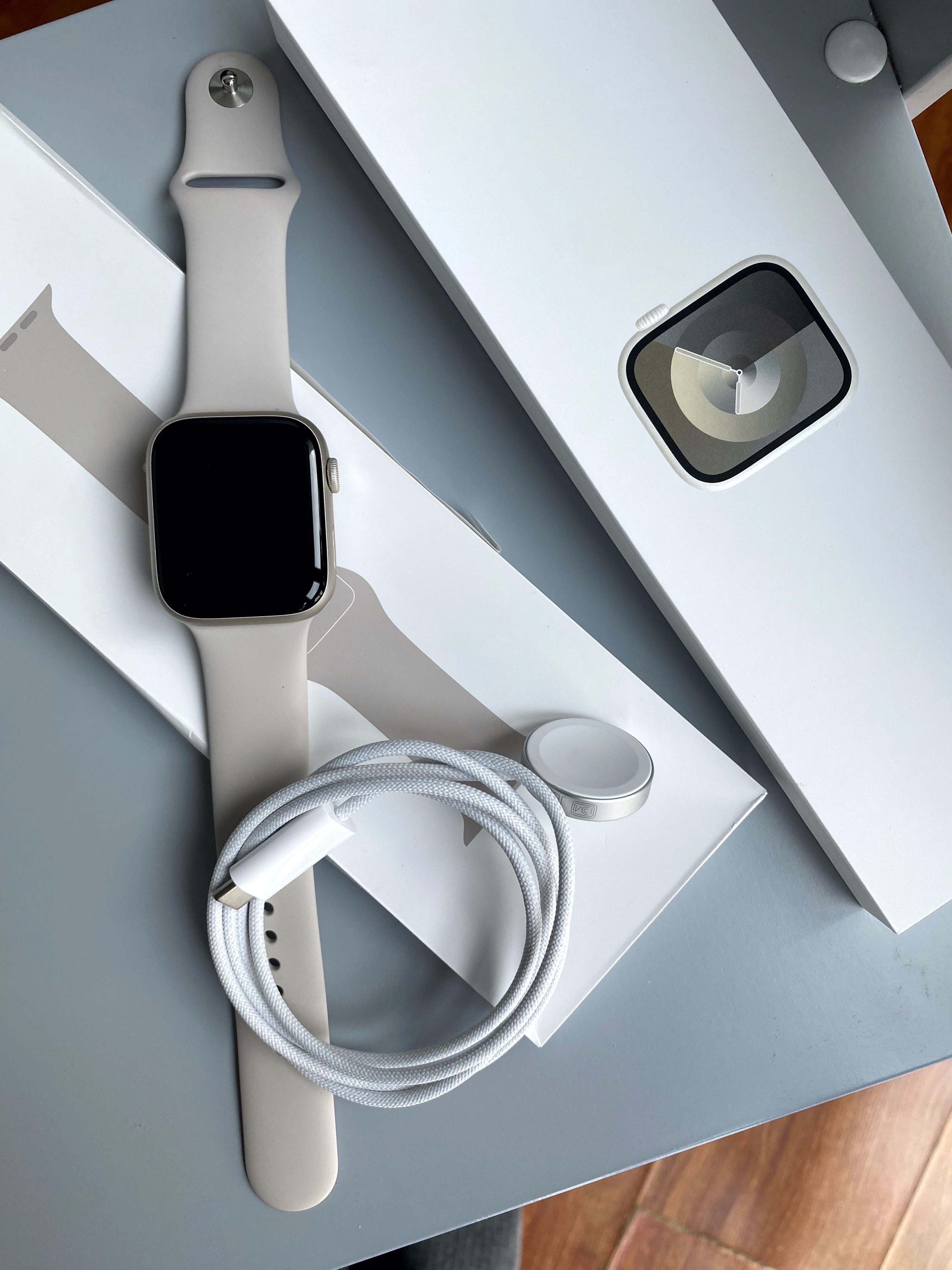Срочно продаю Apple Watch 9.