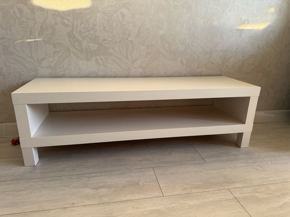 Тумба под телевизор 20х70