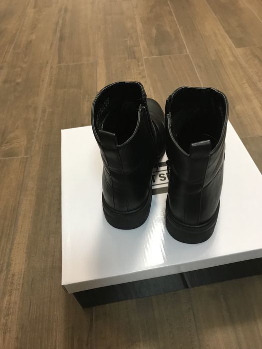 Дамски боти