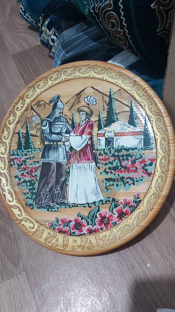 Сувенир из дерево