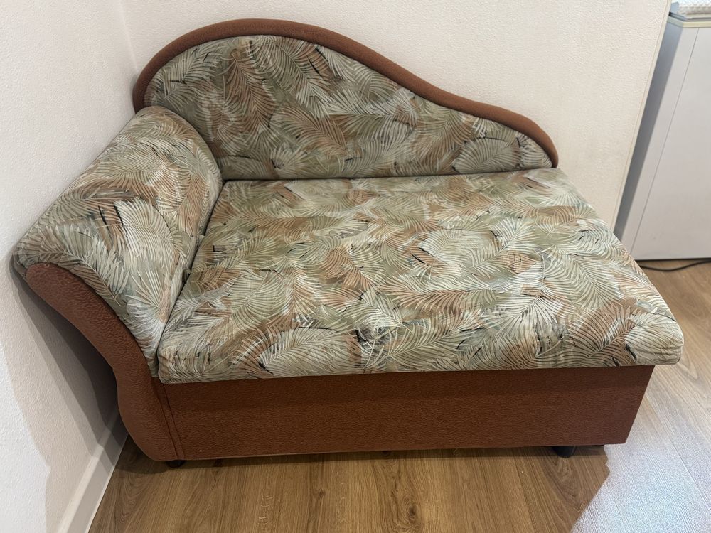 Диван подростковый
