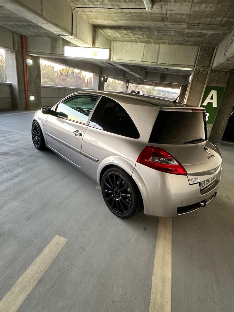 Renault megane RS Trophy