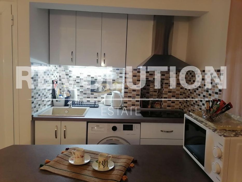 Дава се под наем Едностаен апартамент в Варна, Гръцка махала - 20 кв.м за 600 € - Снимка #2