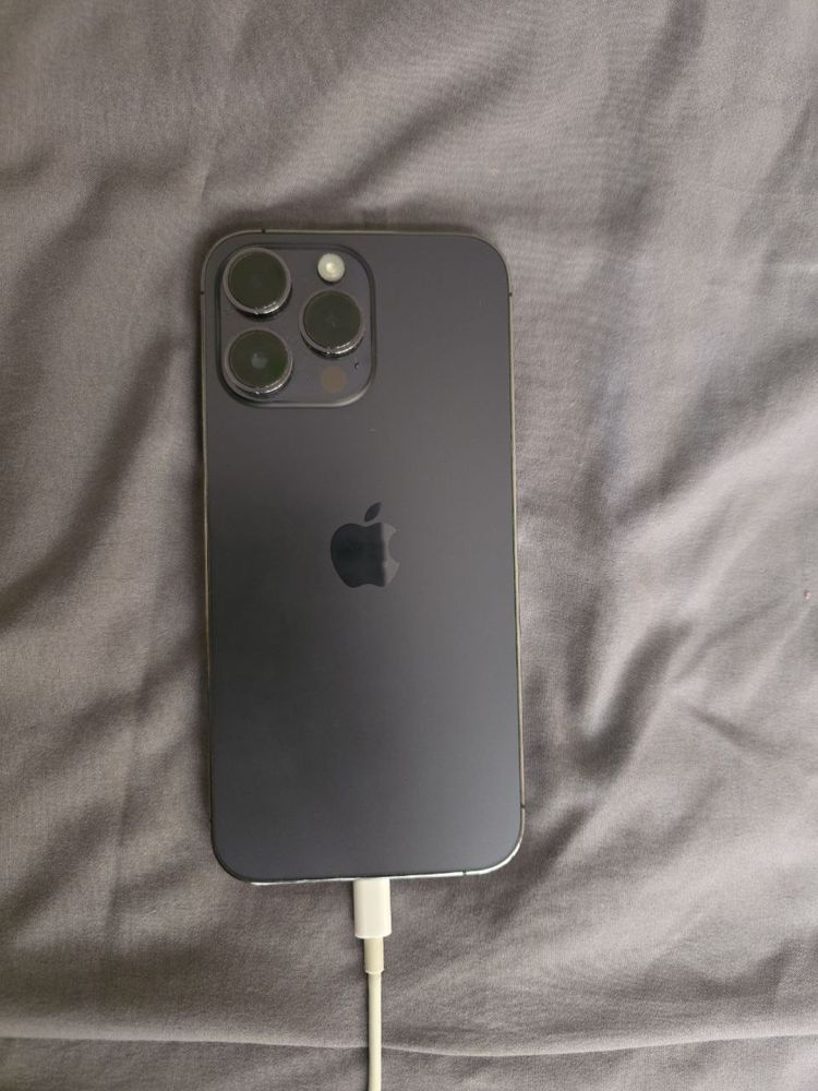 Продается Iphone 14 Pro max