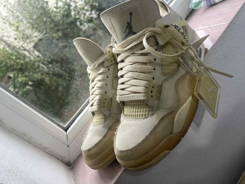 Adidasi Jordan 4