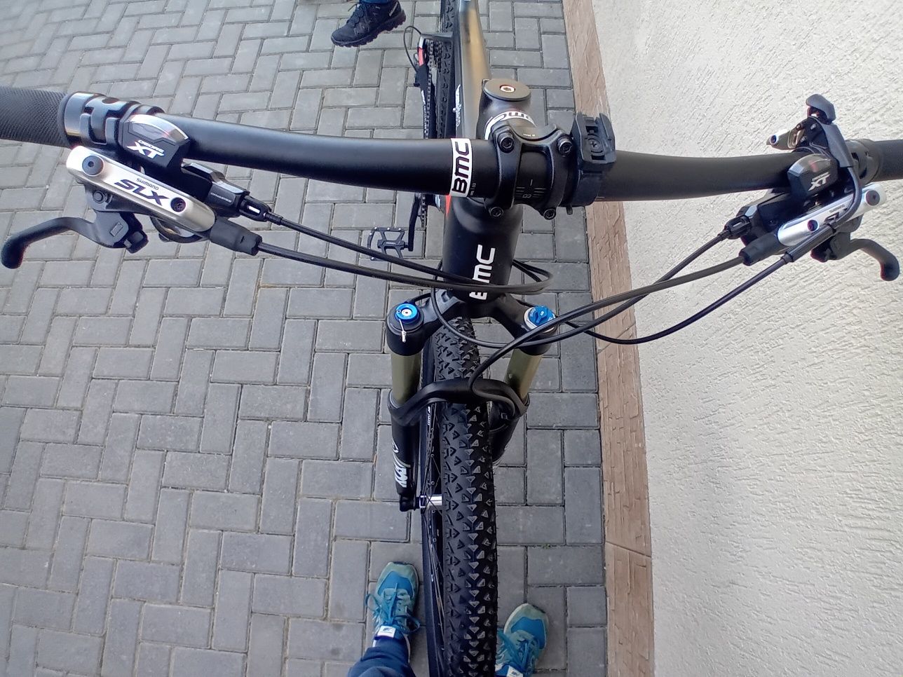Bicicleta carbon 29 2x11