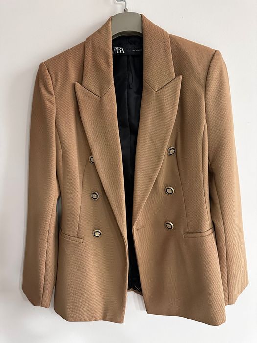 Сако ZARA с двуредово закопчаване