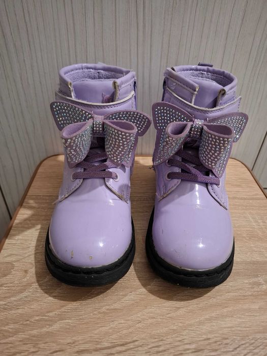 Incaltaminte fete M27 - 28 vezi descrierea