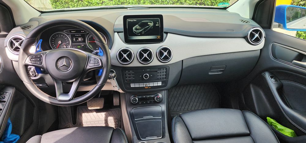Mercedes B class electric (masina electrica)