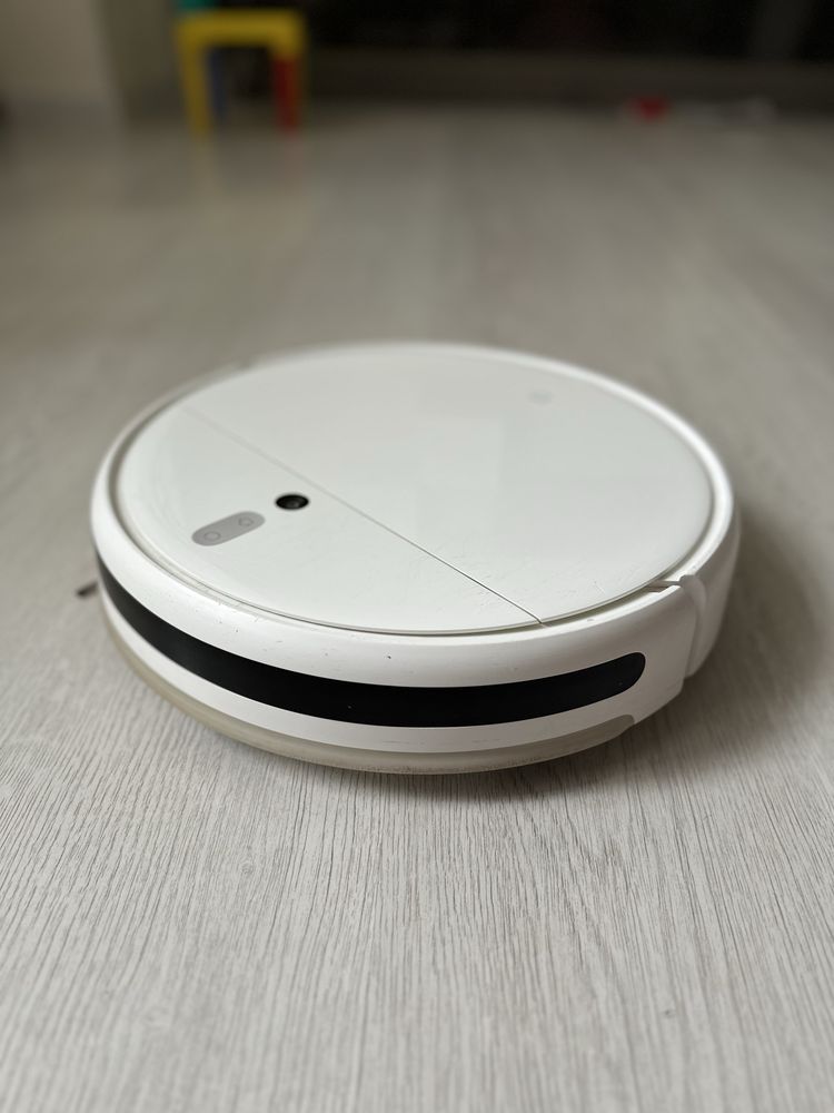 Робот-пылесос Xiaomi Mi Robot Vacuum-Mop 1С