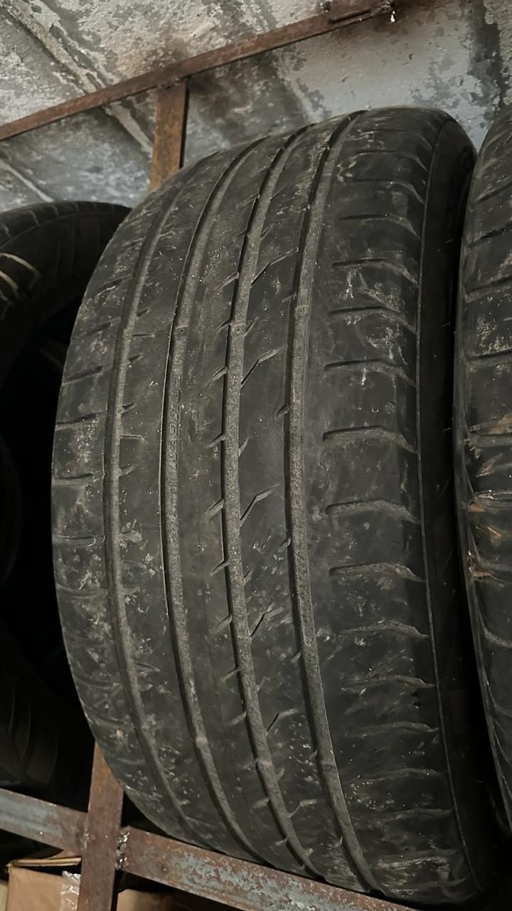 Продам резину Kumho 285/50/r20