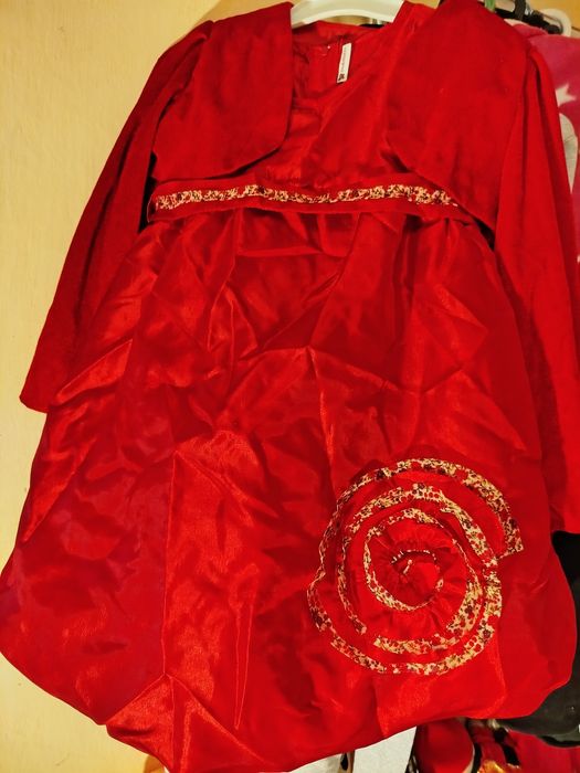 Set rochite  pentru fetita 4-5 ani