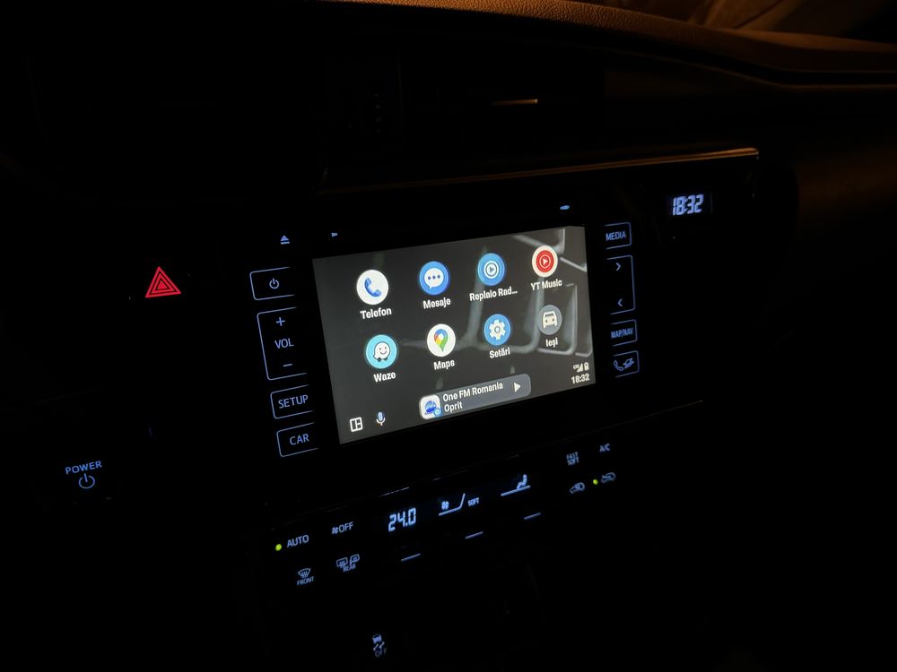 Toyota Modul Android Auto Apple CarPlay Wireless Navigatie